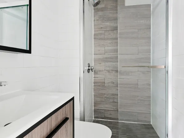 257 19th Street image 7 of 7