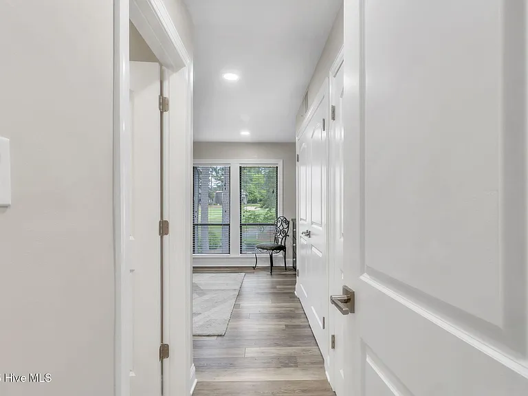800 Saint Andrews Dr #205 — Photo 24