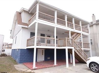 204 N Dudley Ave, Ventnor, NJ 08406