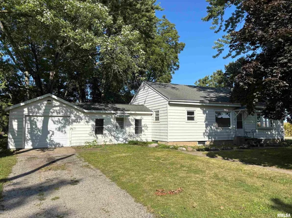 509 Pine St, Varna, IL 61375