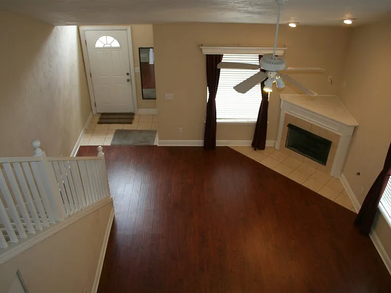 3538 Chatelaine Ct — Photo 11