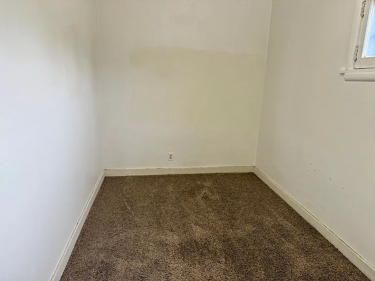 309 Garfield Ave — Photo 5