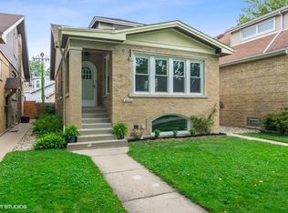 6646 W Raven St, Chicago, IL 60631