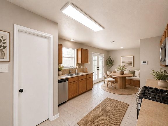3rd image of 4815 Drew Forest Ln