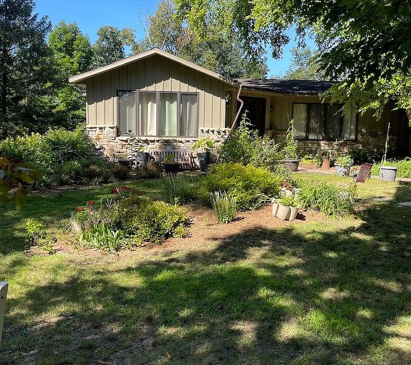 1st image of 14838 Kendall Ct
