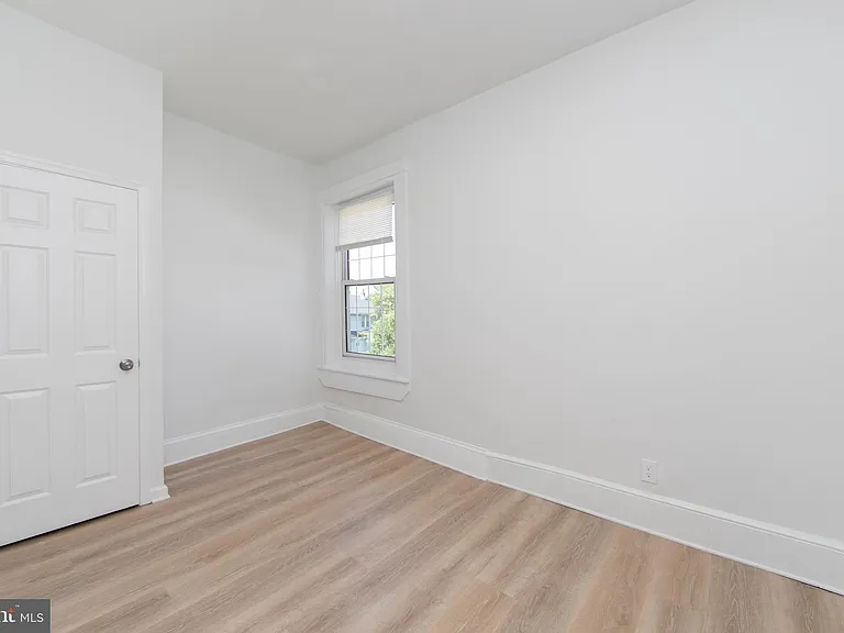 9 E Holly Ave #4 — Photo 12
