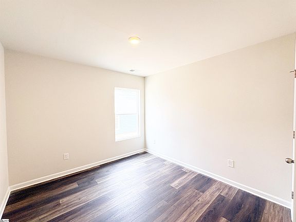4th image of 99 Bramlett St