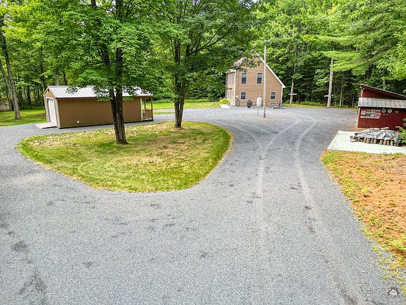 3rd image of 120 Skidmore Road