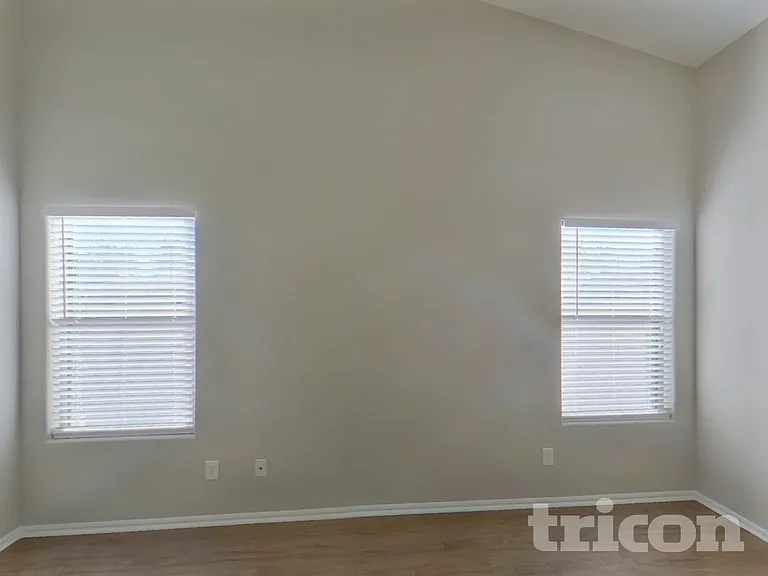 40907 W Robbins Dr — Photo 7