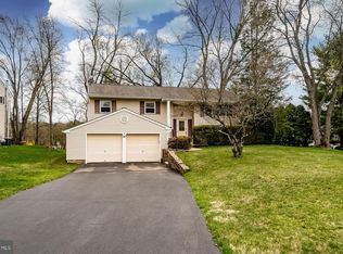 30 Lee Rd, Eagleville, PA 19403