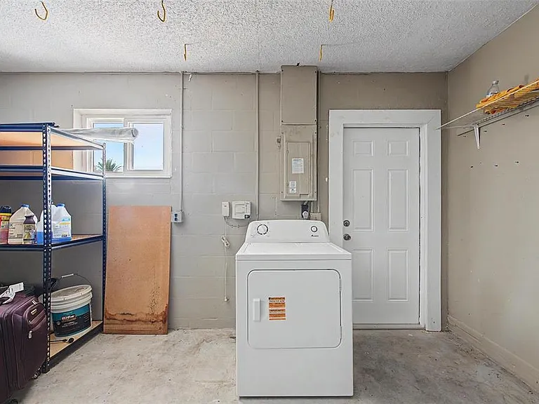 4212 Gray Squirrel Ln — Photo 26
