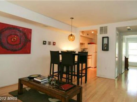 5th image of 2616 S Arlington Mill Dr APT E
