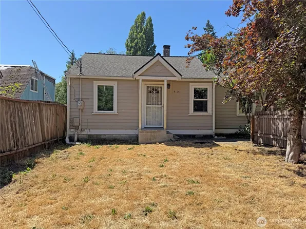 4115 W I Street, Bremerton, WA 98312