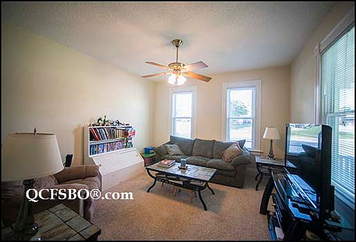 2nd image of 1449 W Lombard St
