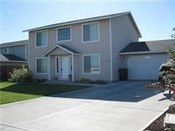 1705 W Virginia St, Moses Lake, WA 98837