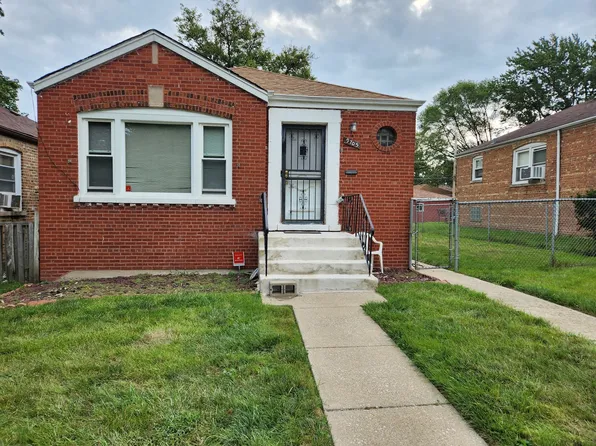 9705 S Ellis Ave, Chicago, IL 60628