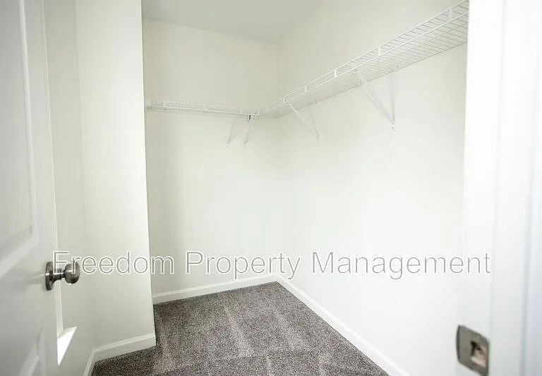 2425 Morgans Point Dr — Photo 55