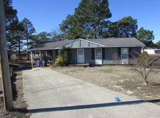 2810 Needle Ln, Fayetteville, NC 28306