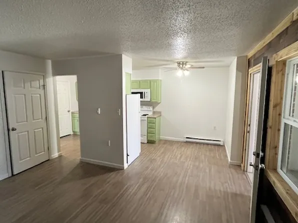 119 N 1st St, Clarksville, MO