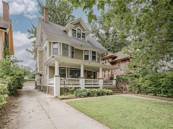 10906 Ashbury Ave, Cleveland, OH 44106