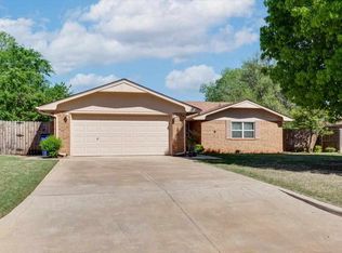 1824 Terrace Dr, Duncan, OK 73533