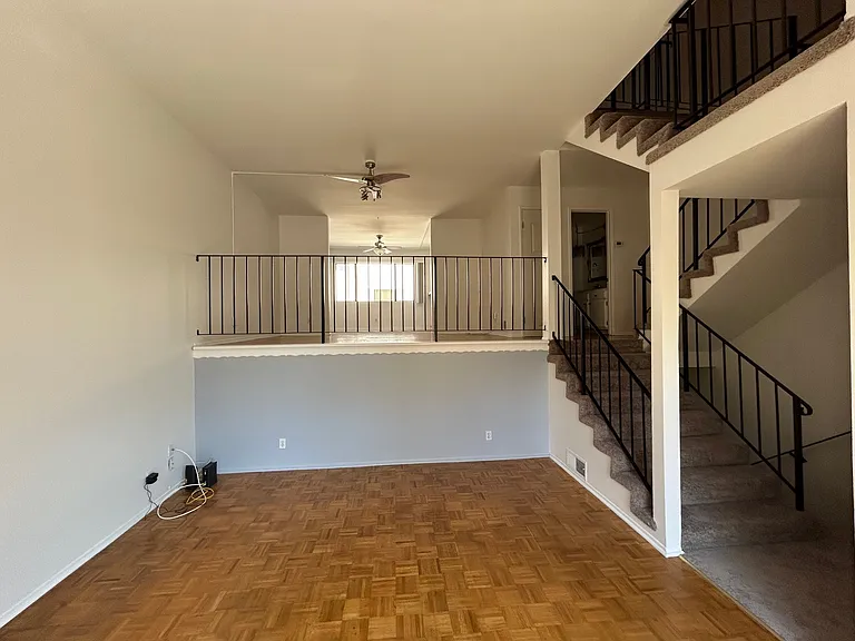 26022 Alizia Canyon Dr #D — Photo 11
