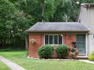 3170 Williamsburg Rd, Ann Arbor, MI 48108