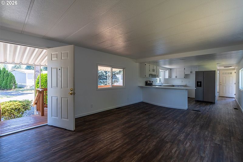 5th image of 15619 NE Caples Road #128
