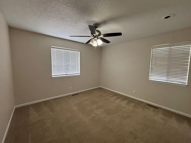 15045 Switzer Rd — Photo 12