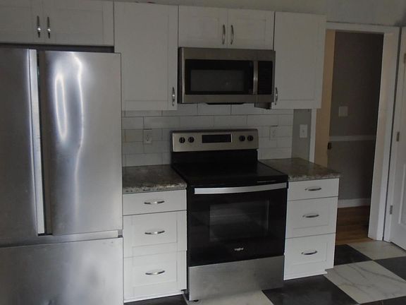 5th image of 800 Pecanwood Dr