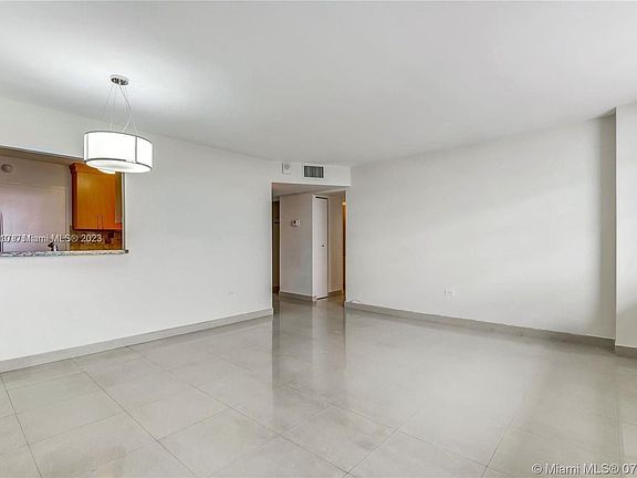 5th image of 7135 Collins Ave APT 1703