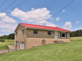 1715 Forest Hills Dr, Windber, PA 15963