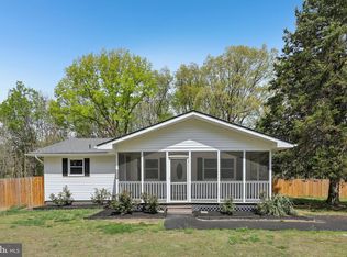 1257 White Oak Rd, Fredericksburg, VA 22405