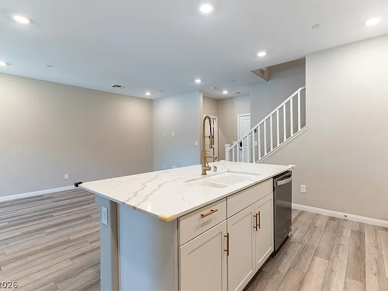 3516 Punta Tersiva Ln — Photo 9
