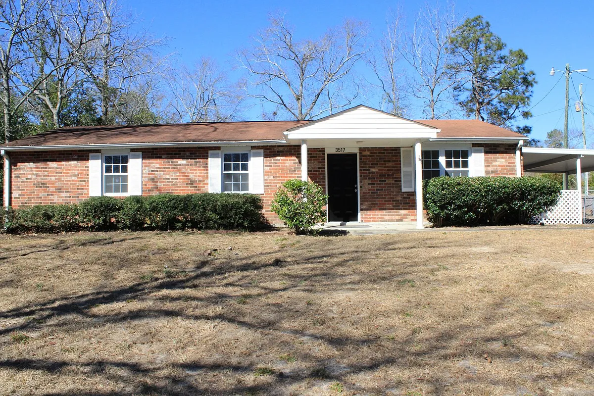 Building Photo - 3517 Byron Pl