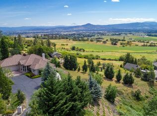 4374 Tami Ln, Central Point, OR 97502