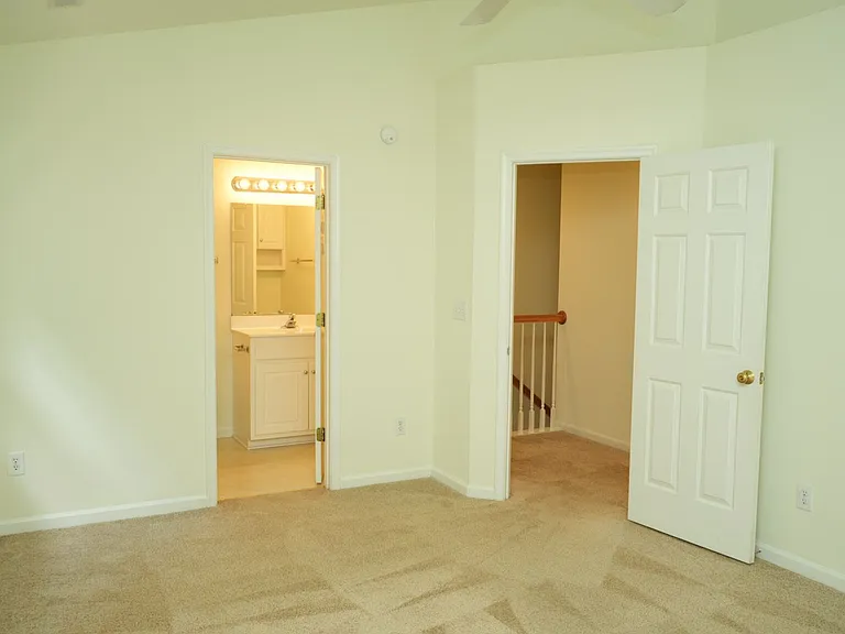 1119 Somer Chase Ct — Photo 31
