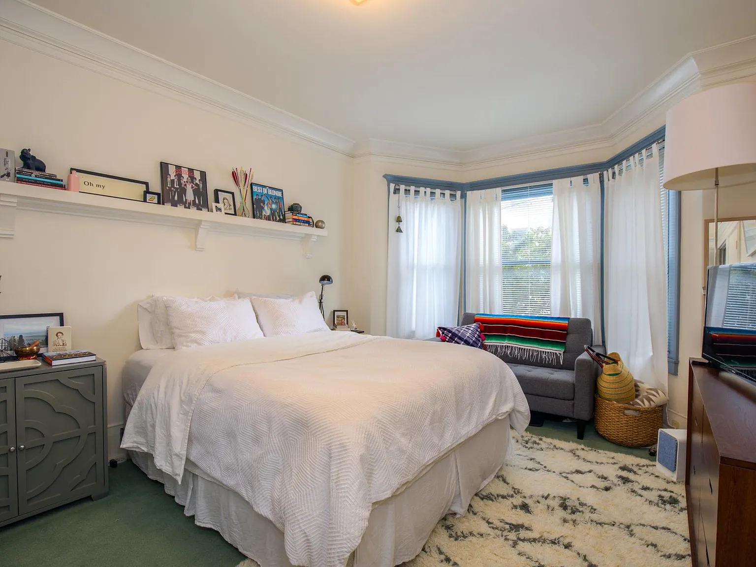 100 Laguna St — Photo 3