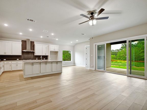 4th image of 112 Black Kite Ct