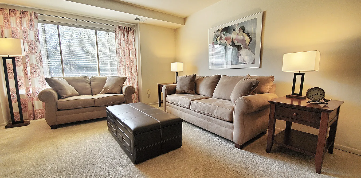 Windbrooke Apartments — Photo 1