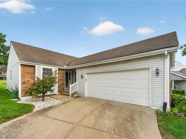 5226 Downey Ave, Independence, MO 64055