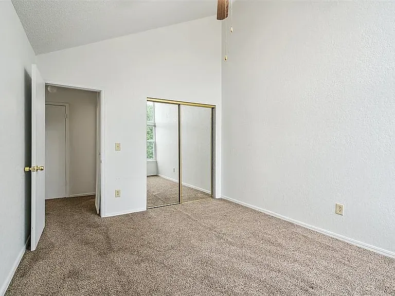 9792 River Birch Dr — Photo 13