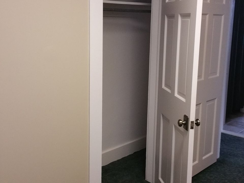 2nd image of 432 S Main St #B