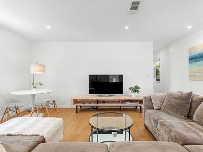 11860 Tennessee Pl, Los Angeles, CA, 90064