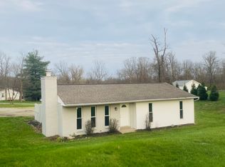 9820 Cedar Dr, Loveland, OH 45140