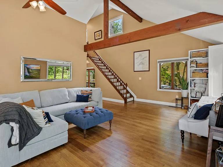 1677 Chinford Trl — Photo 13