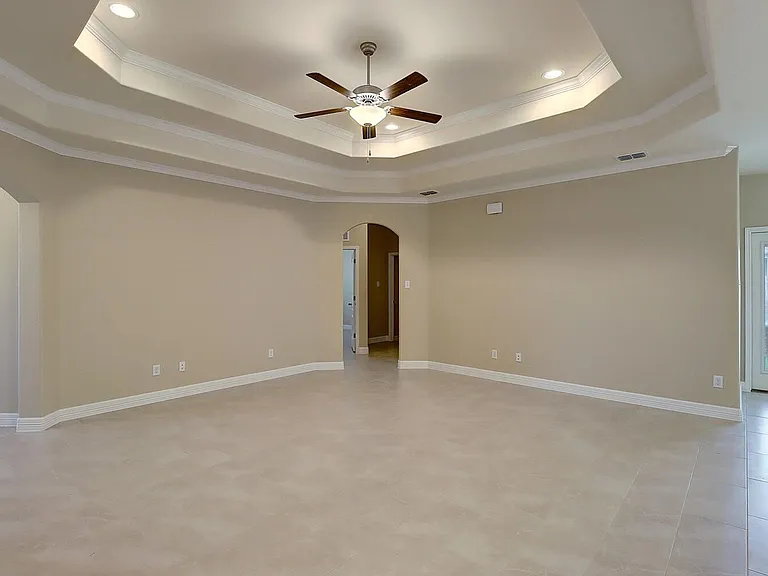 2202 Crystal Bay Dr — Photo 6