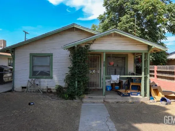 220 Moneta Ave, Bakersfield, CA 93308