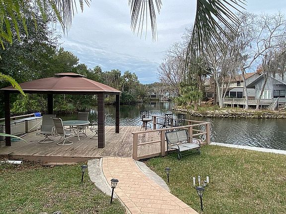 5th image of 5260 S Riverside Dr