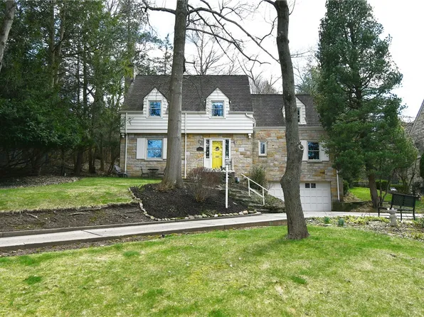413 Morrison Dr, Pittsburgh, PA 15216